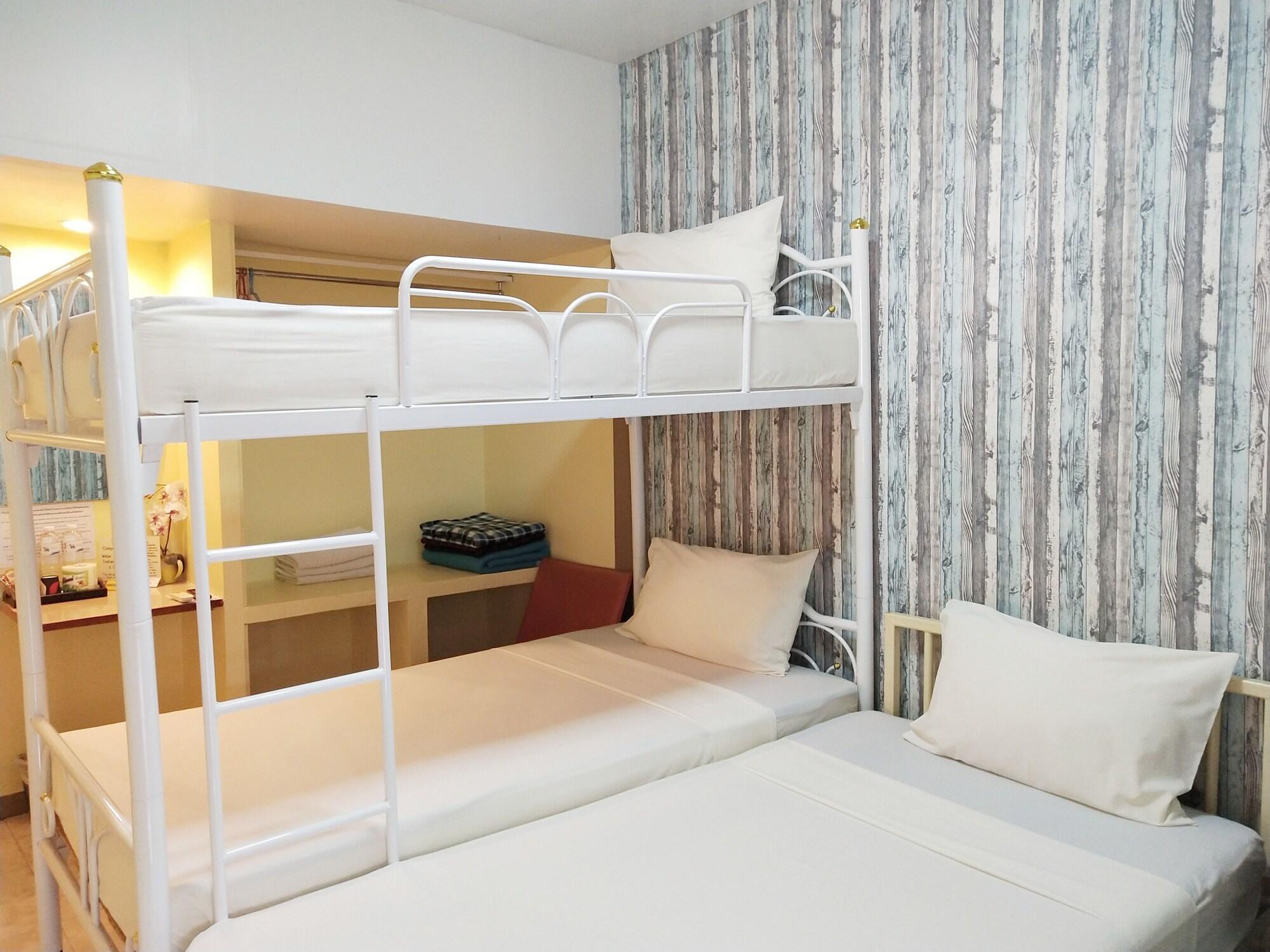 Steve Lady Hostel Μπανγκόκ Εξωτερικό φωτογραφία