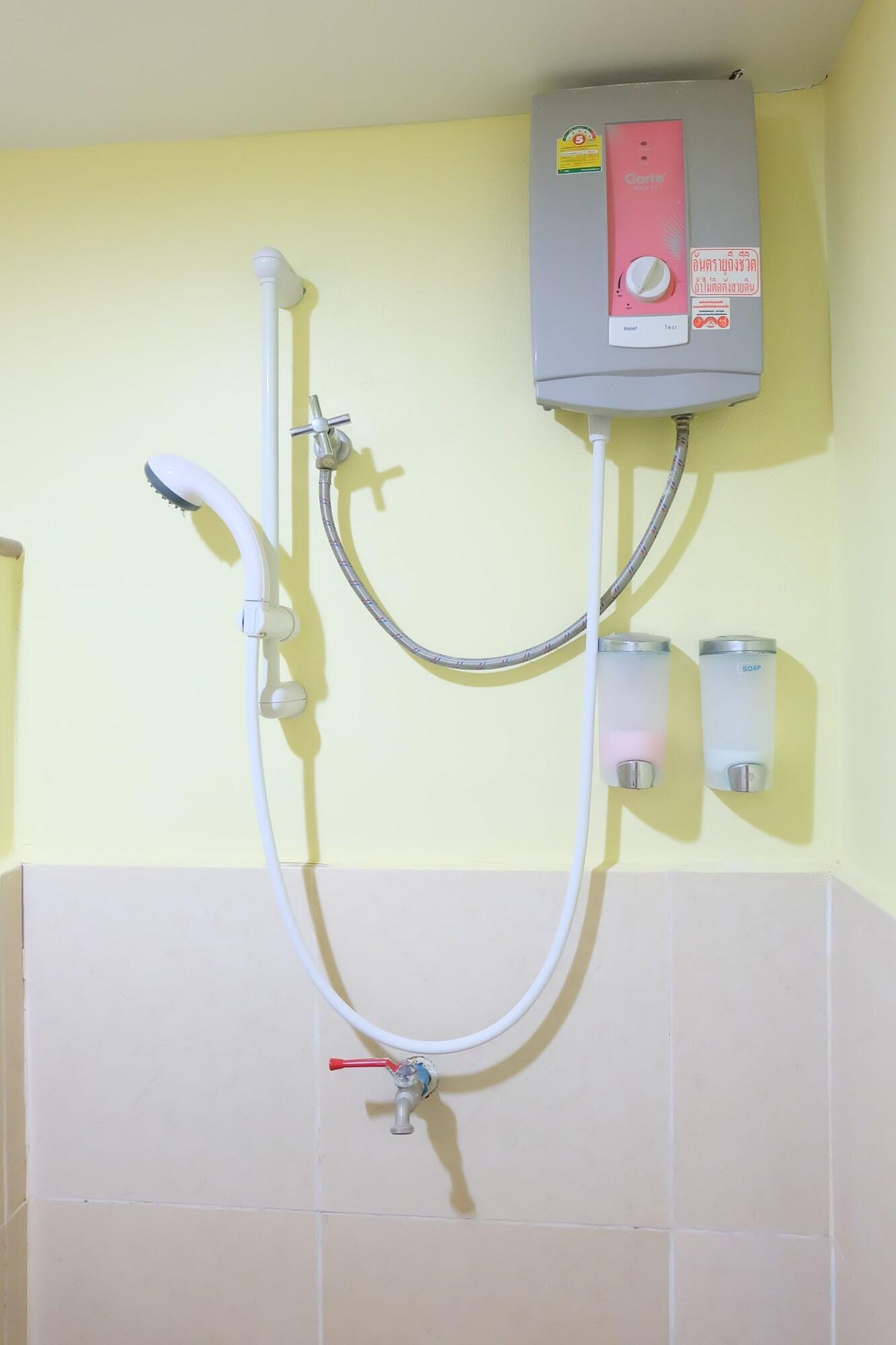 Steve Lady Hostel Μπανγκόκ Εξωτερικό φωτογραφία