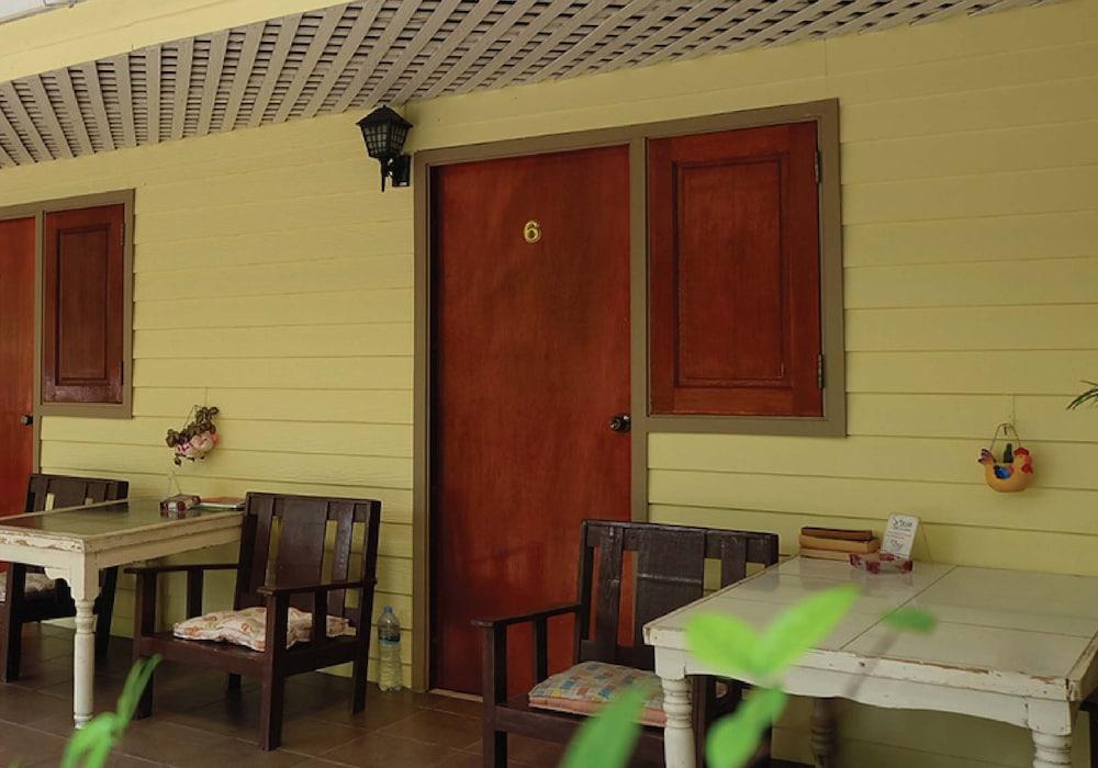 Steve Lady Hostel Μπανγκόκ Εξωτερικό φωτογραφία