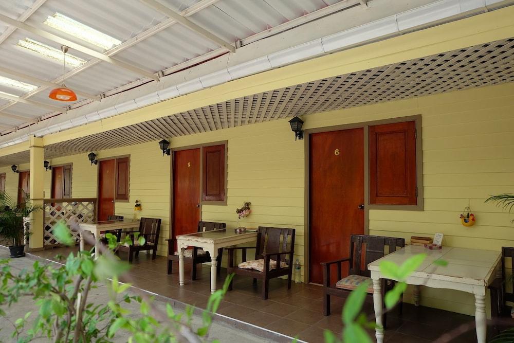 Steve Lady Hostel Μπανγκόκ Εξωτερικό φωτογραφία