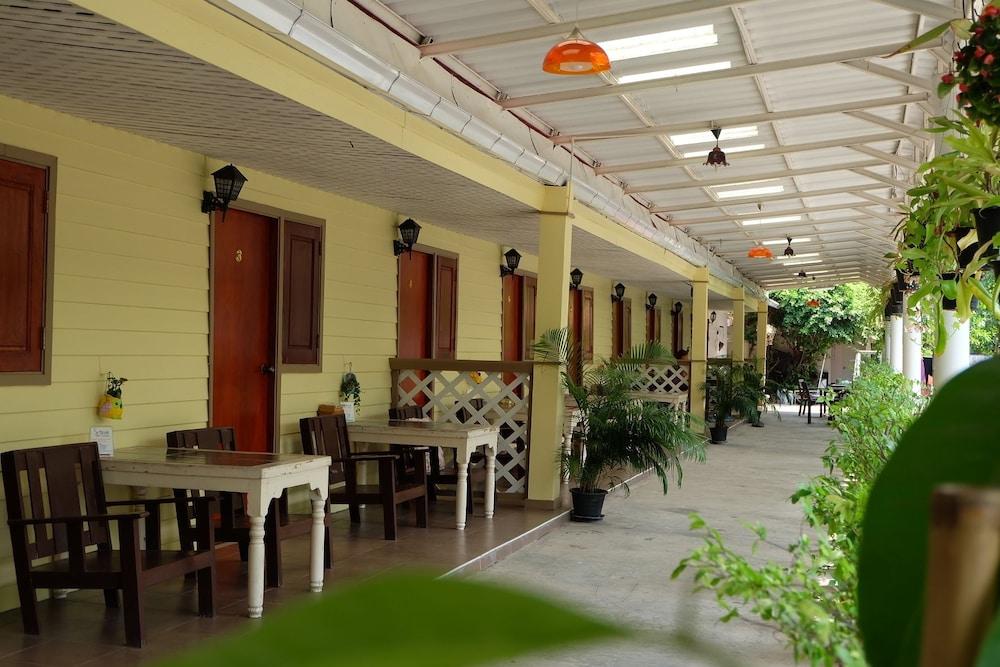 Steve Lady Hostel Μπανγκόκ Εξωτερικό φωτογραφία