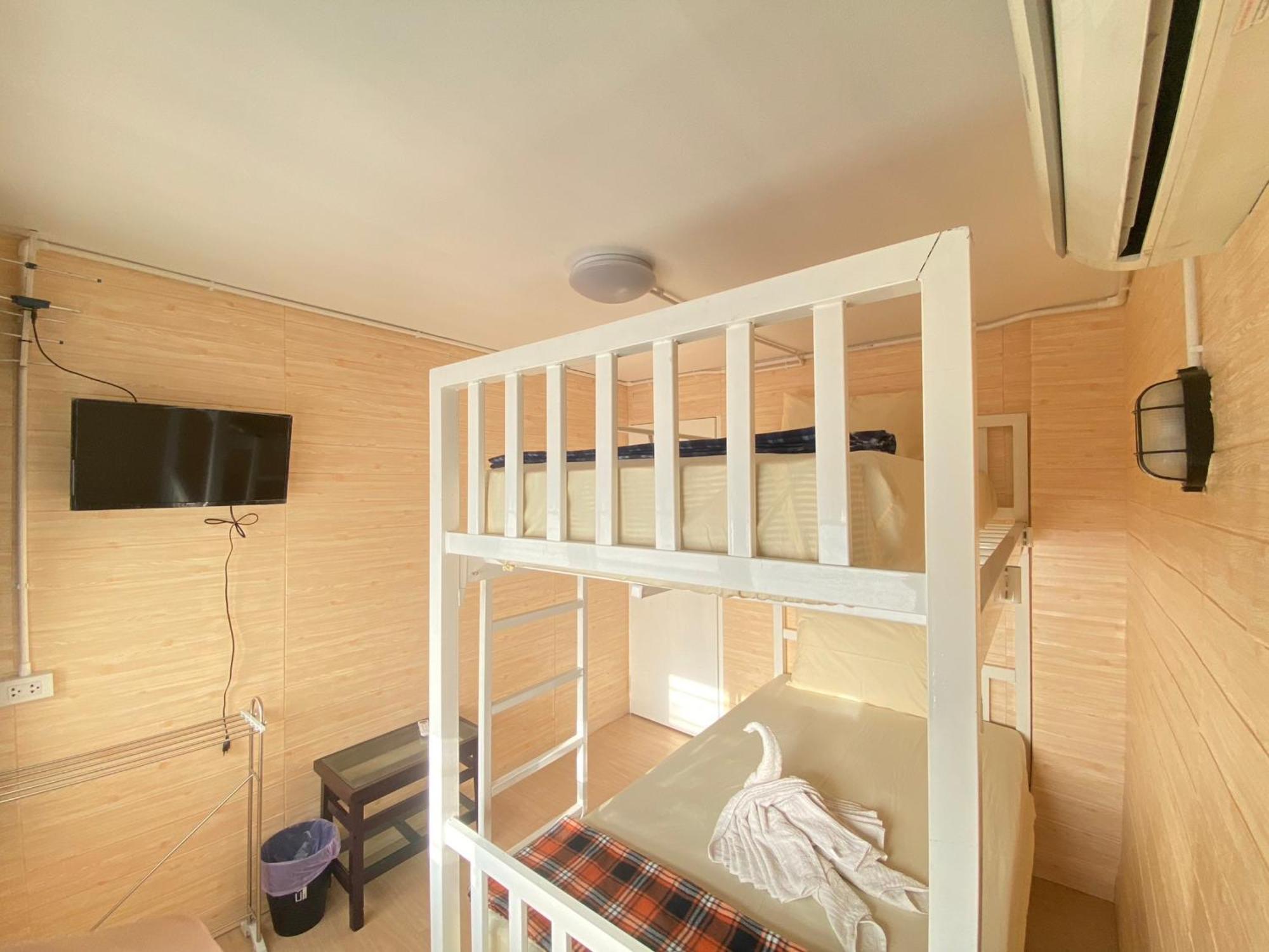 Steve Lady Hostel Μπανγκόκ Εξωτερικό φωτογραφία